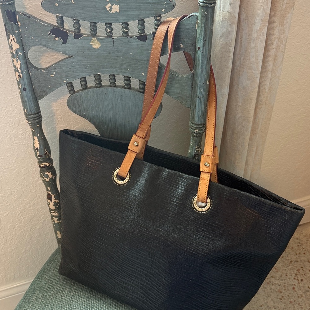 Dooney&Bourke Large Black Leather Grommet Shopper Tote - Picture 2 of 11